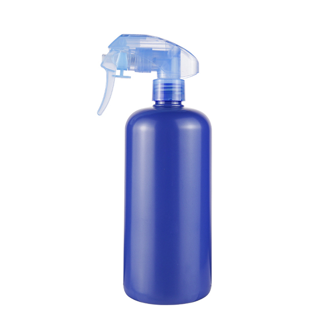 制造商500ml塑料蓝色空扳机喷雾瓶，用于清洁包装
